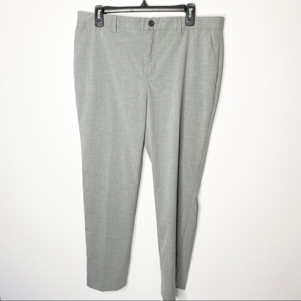 NWT Banana Republic Factory Gray Slim Leg Trousers Size 10
